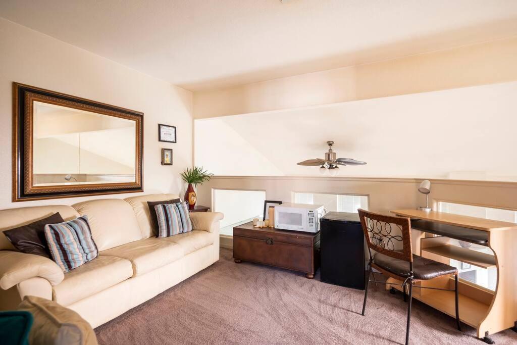 South Point Mgm 7 Mi. Lv Raiders, Adults Only Villa Лас Вегас Екстериор снимка